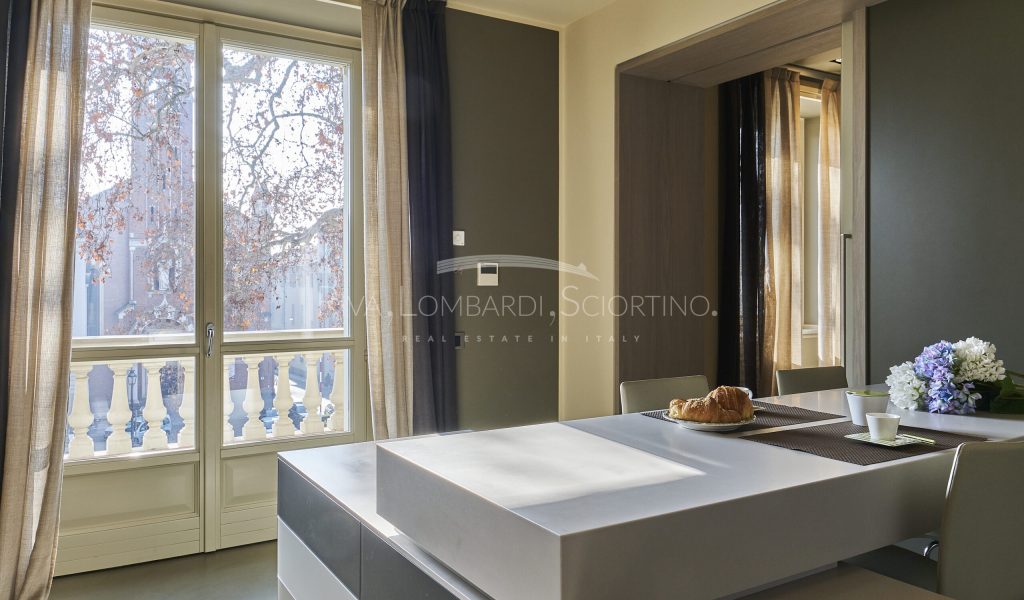 _DSF2637_HDR