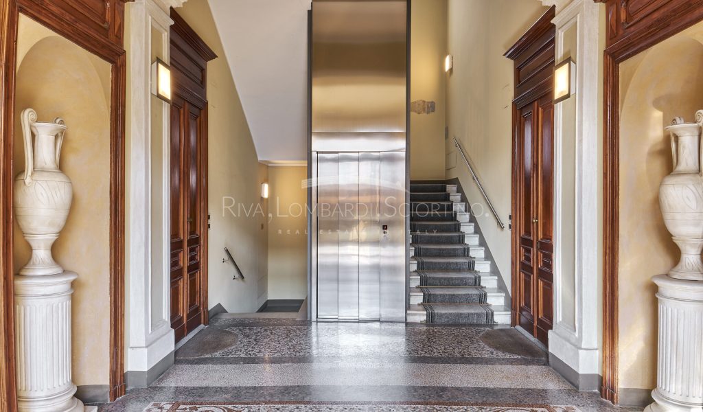 _DSF2833_HDR